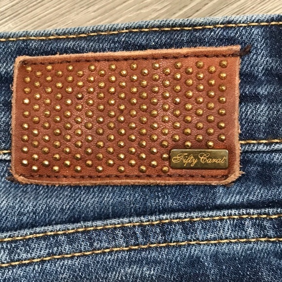 50 Carat Fashion Nova Distressed Tiffany Jeans - Picture 3 of 15